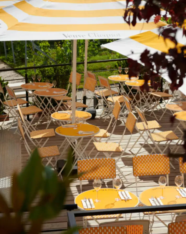 Кафе Clicquot Кафе Clicquot