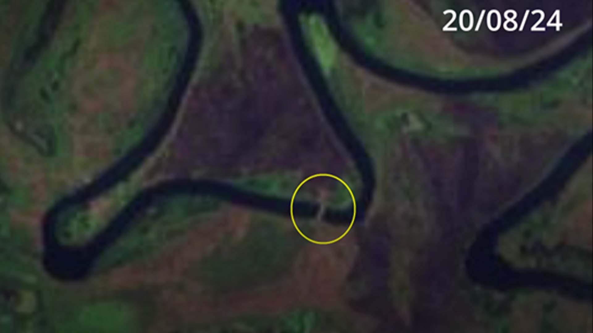 Росіяни знову побудували понтонну переправу на Курщині поряд із знищеною Росіяни знову побудували понтонну переправу на Курщині поряд із знищеною