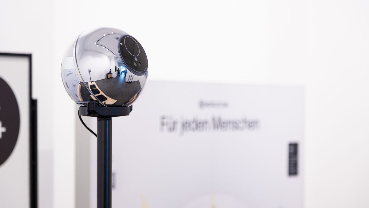 Расследование по Worldcoin – правительства обеспокоены стартапом Сэма Альтмана Расследование по Worldcoin – правительства обеспокоены стартапом Сэма Альтмана