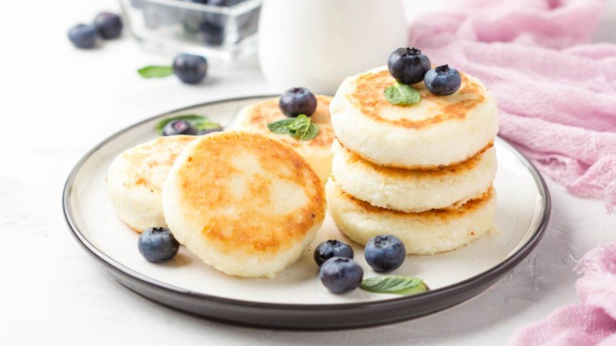 Как приготовить вкусные сырники - проверенный пошаговый рецепт - Новости Вкусно Как приготовить вкусные сырники - проверенный пошаговый рецепт - Новости Вкусно