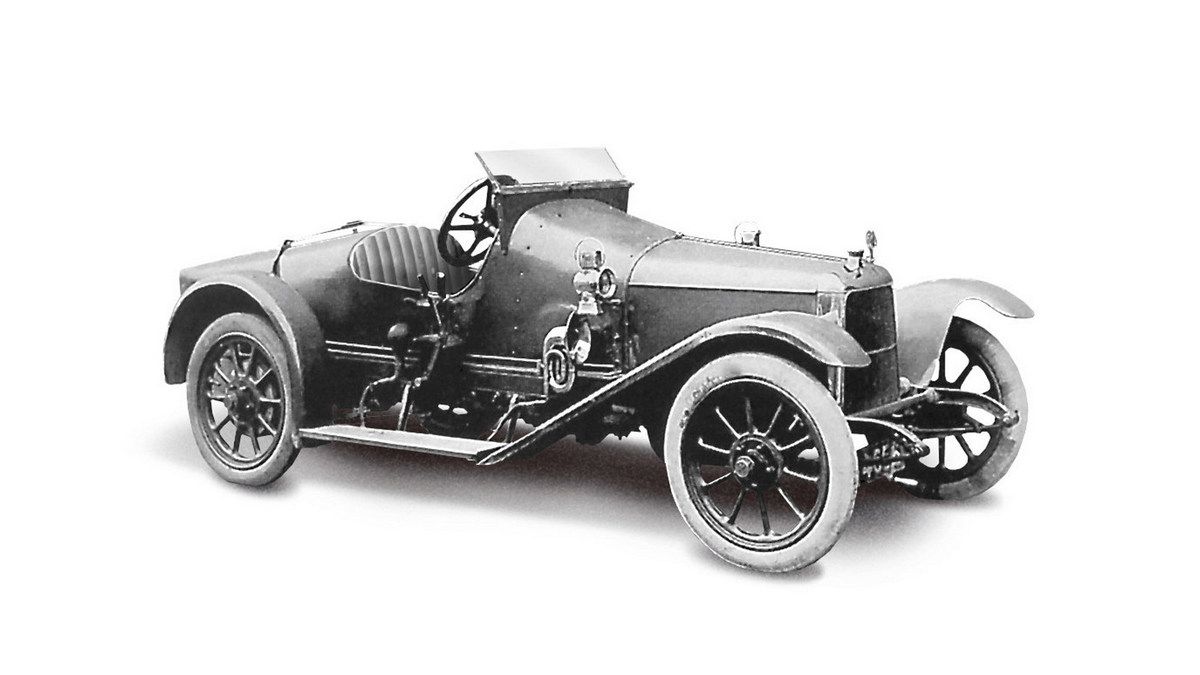 Aston Martin Coal Scuttle – первый автомобиль, построенный в 1915 году, разыскивается Aston Martin Coal Scuttle – первый автомобиль, построенный в 1915 году, разыскивается