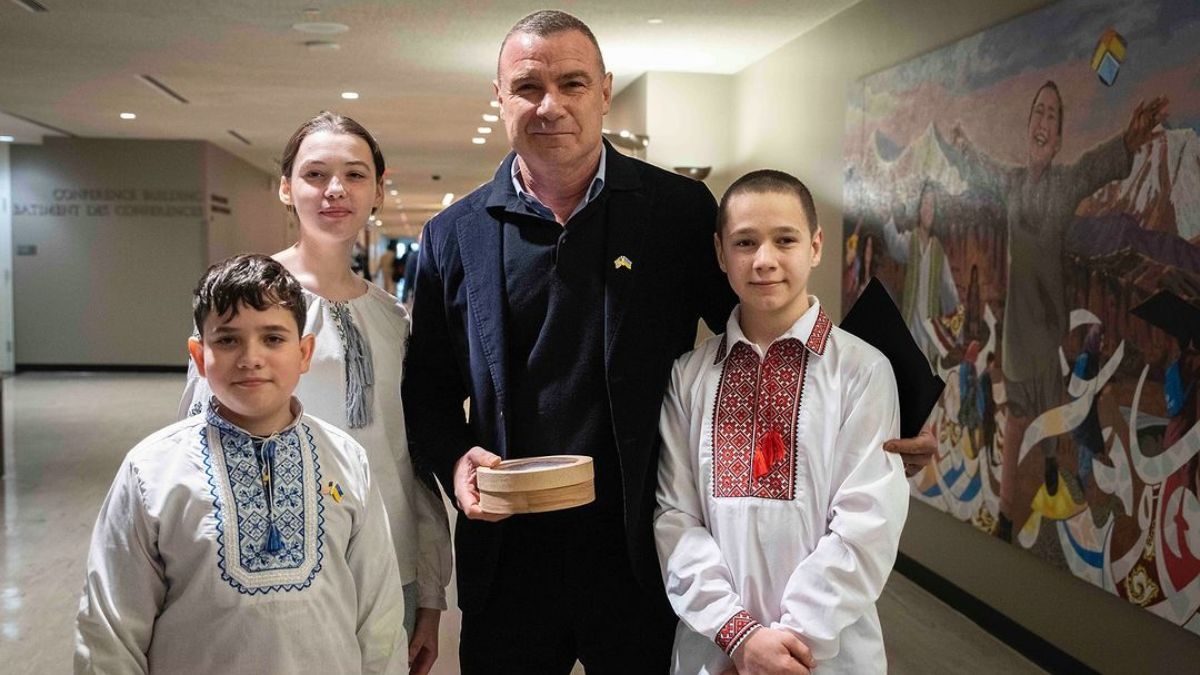 Лиев Шрайбер Лиев Шрайбер