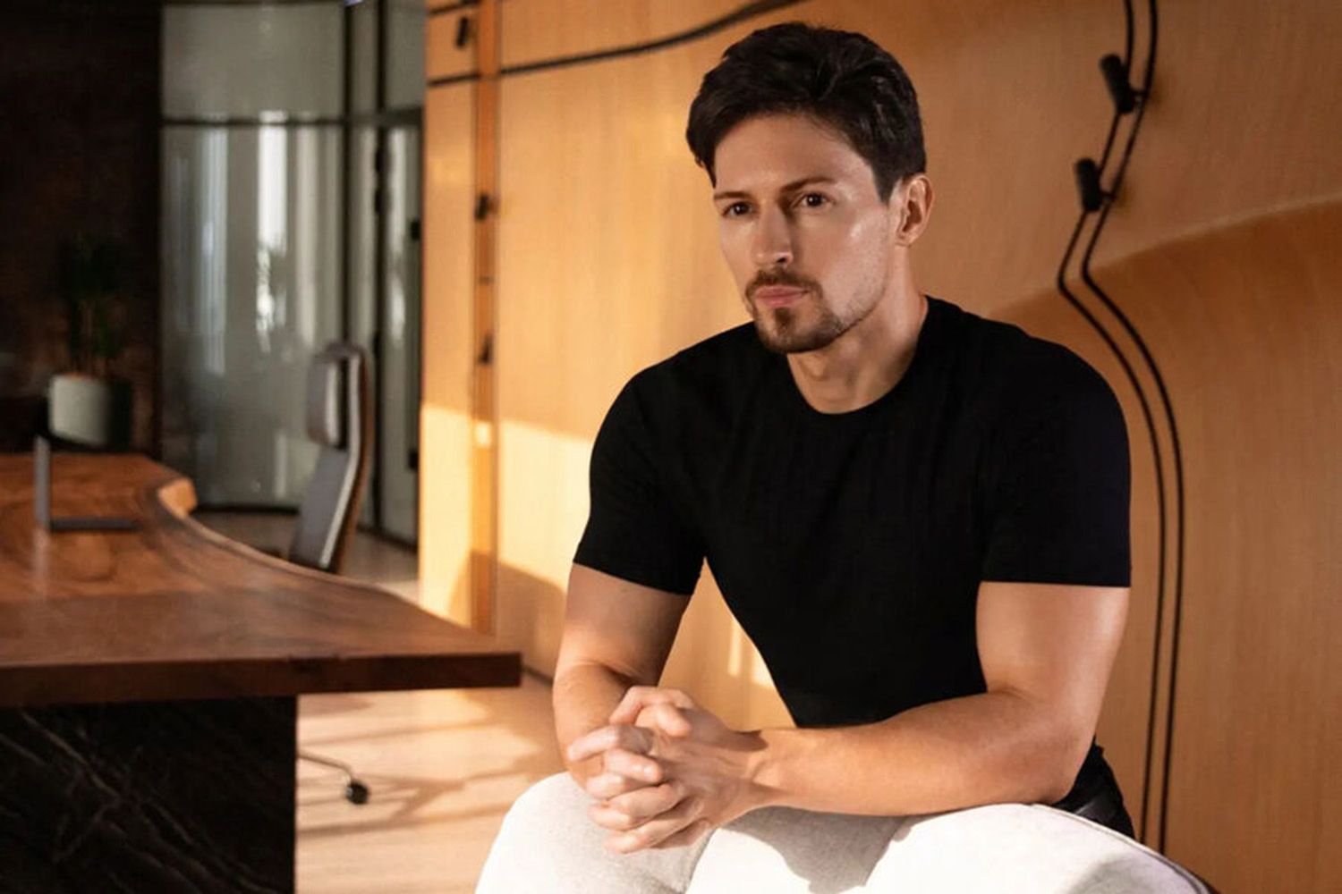 Павла Дурова арештували у Франції Павла Дурова арештували у Франції