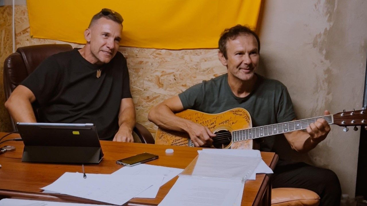 Святослав Вакарчук и Андрей Шевченко Святослав Вакарчук и Андрей Шевченко