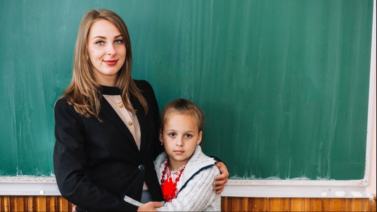 Поздравления первой учительнице Поздравления первой учительнице