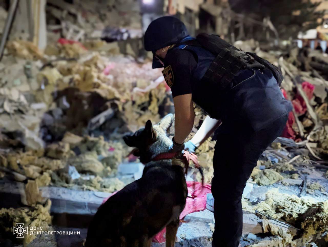 Установлены лица, которые могут находиться под завалами отеля в Кривом Роге - 24 Канал Установлены лица, которые могут находиться под завалами отеля в Кривом Роге - 24 Канал