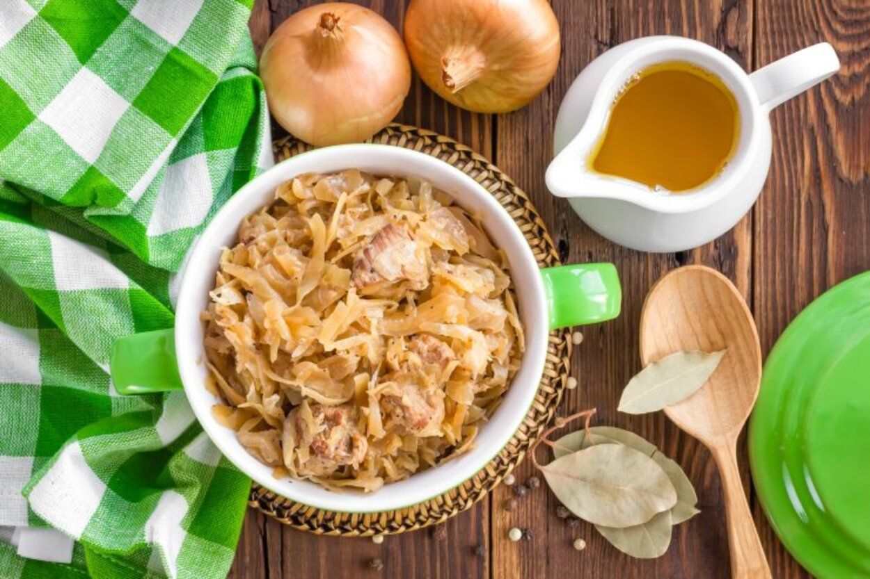 Тушеная капуста - приготовьте с фаршем - пошаговый рецепт - Новости Вкусно Тушеная капуста - приготовьте с фаршем - пошаговый рецепт - Новости Вкусно