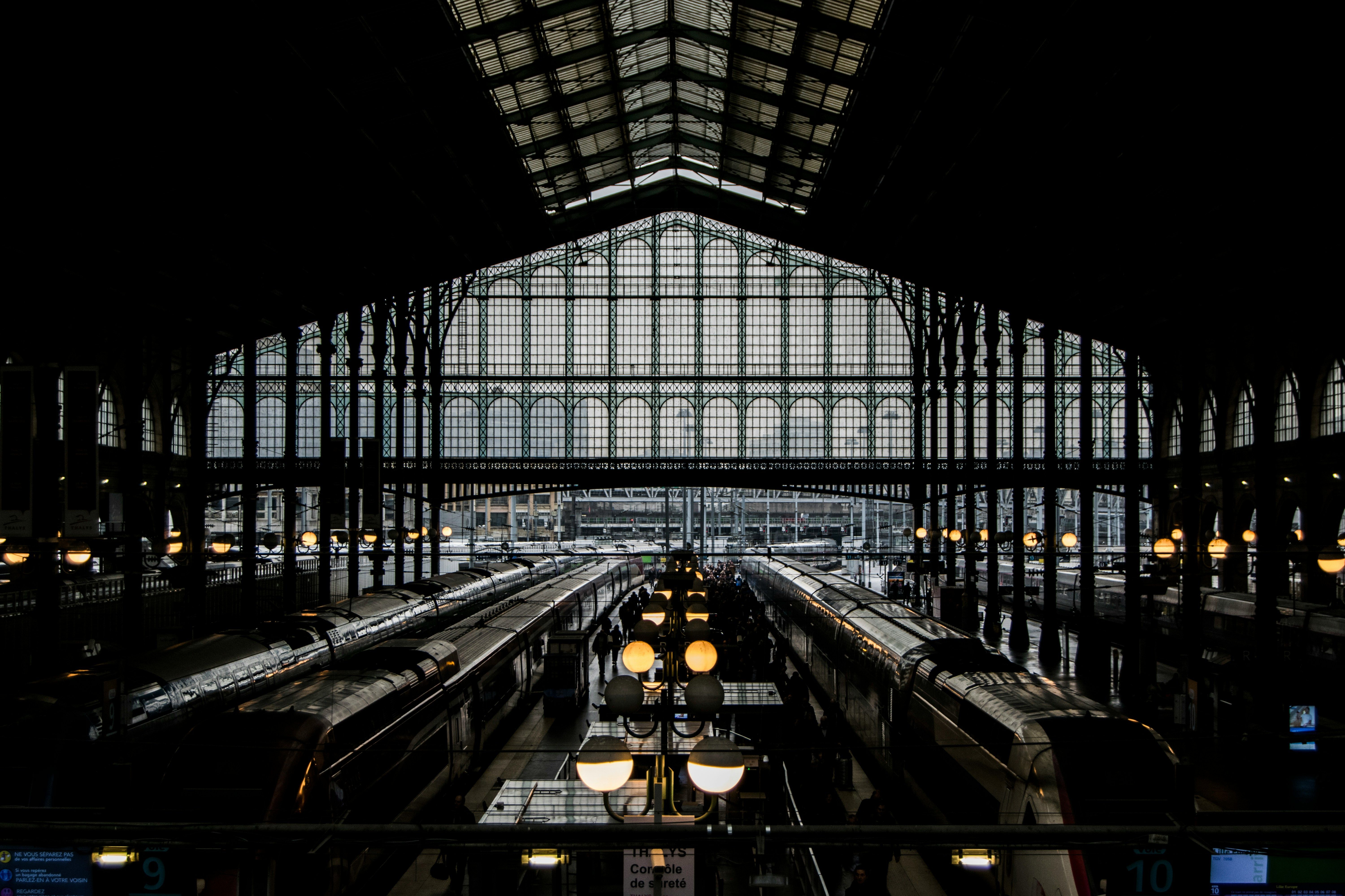 Испания не будет работать с венгерской компанией из-за Виктора Орбана Испания не будет работать с венгерской компанией из-за Виктора Орбана