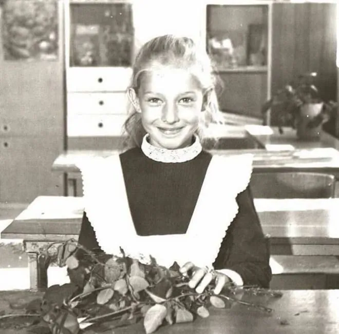 Катерина Осадча у шкільні роки Катерина Осадча у шкільні роки