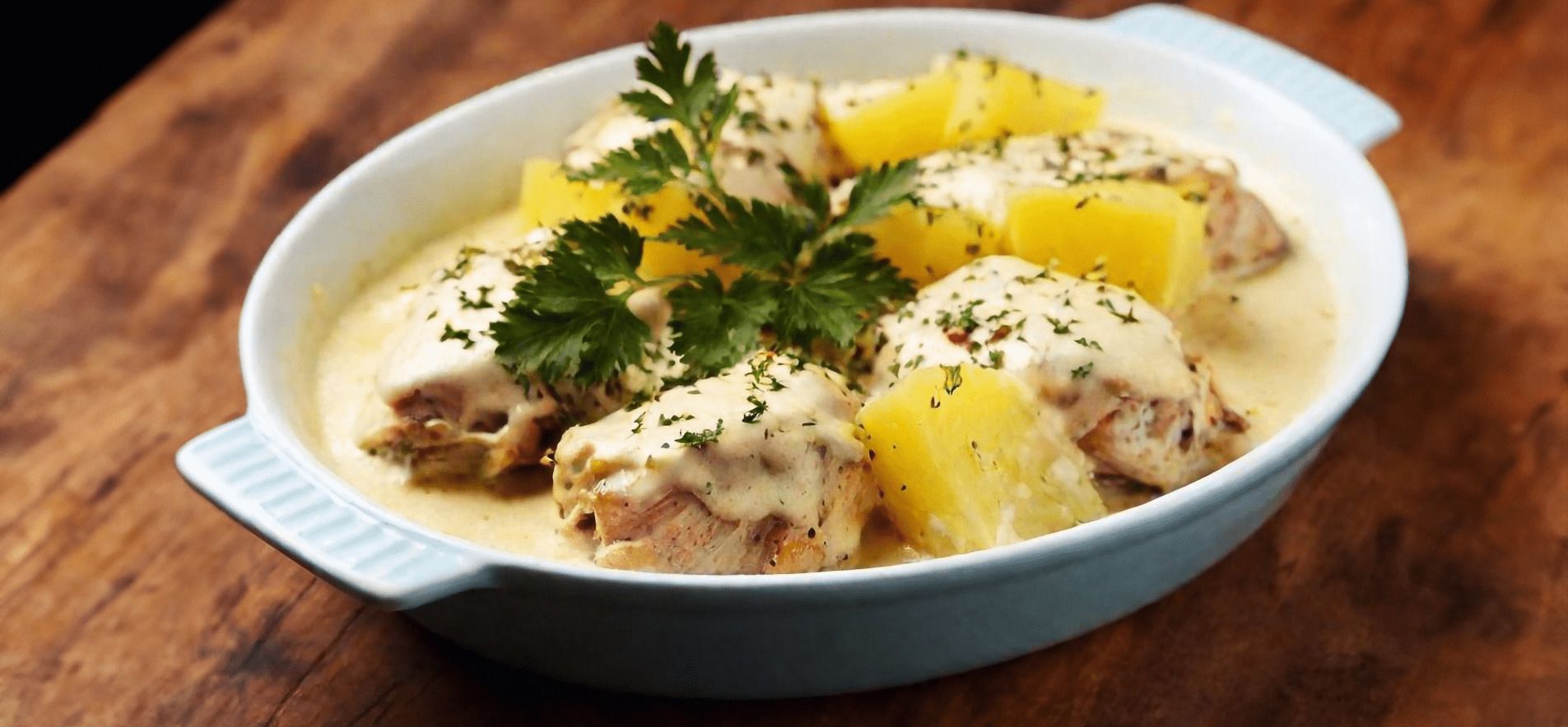 Куриное филе по-французски - приготовьте с картофелем - пошаговый рецепт - Новости Вкусно Куриное филе по-французски - приготовьте с картофелем - пошаговый рецепт - Новости Вкусно