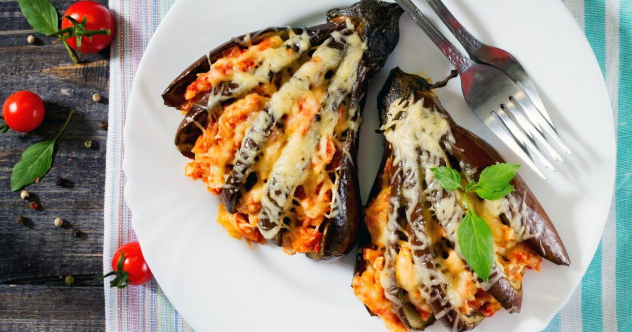 Запеченные баклажаны - приготовьте с сыром - проверенный рецепт Ярославского - Новости Вкусно Запеченные баклажаны - приготовьте с сыром - проверенный рецепт Ярославского - Новости Вкусно