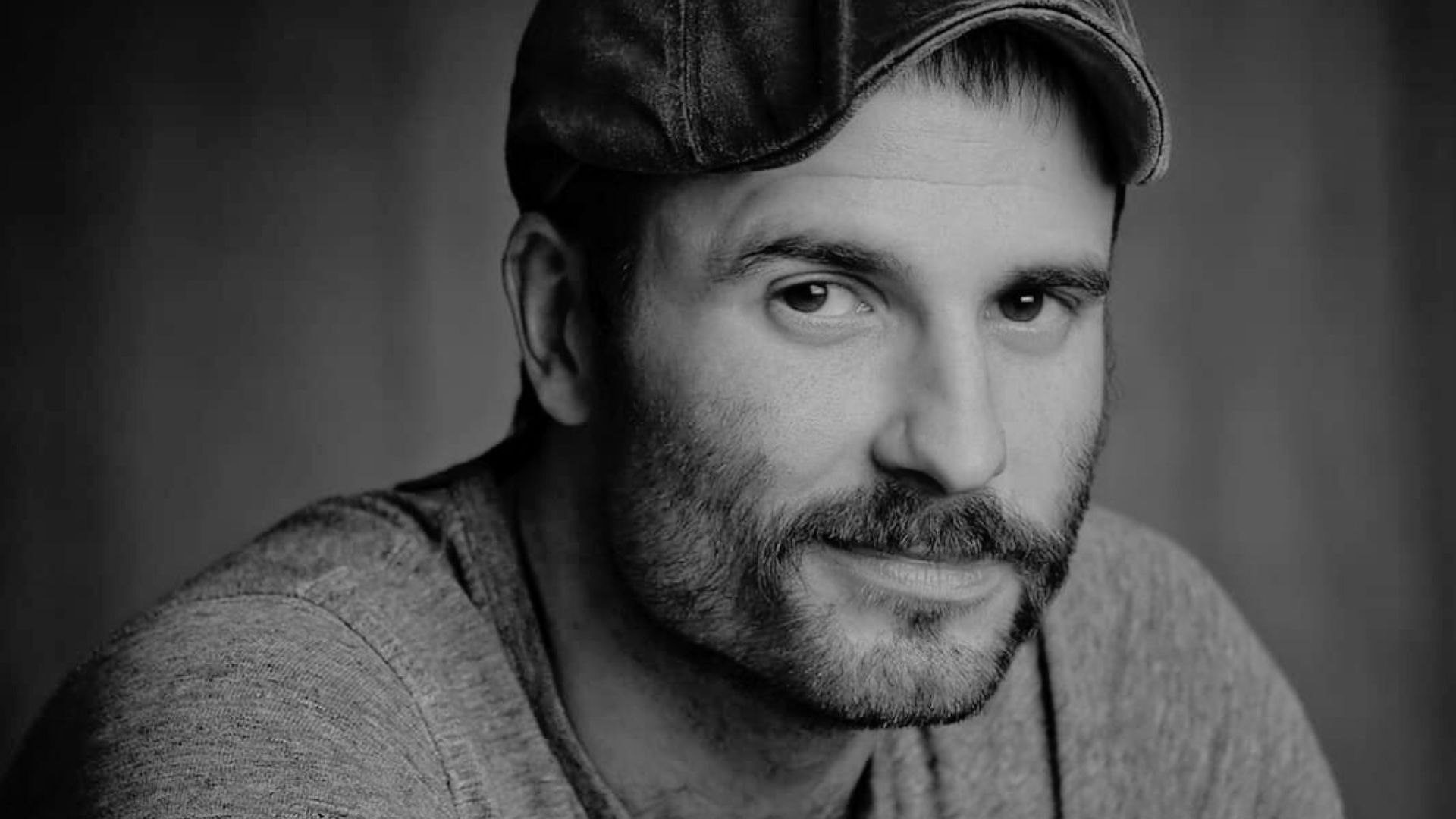 Хулиан Ортега Хулиан Ортега