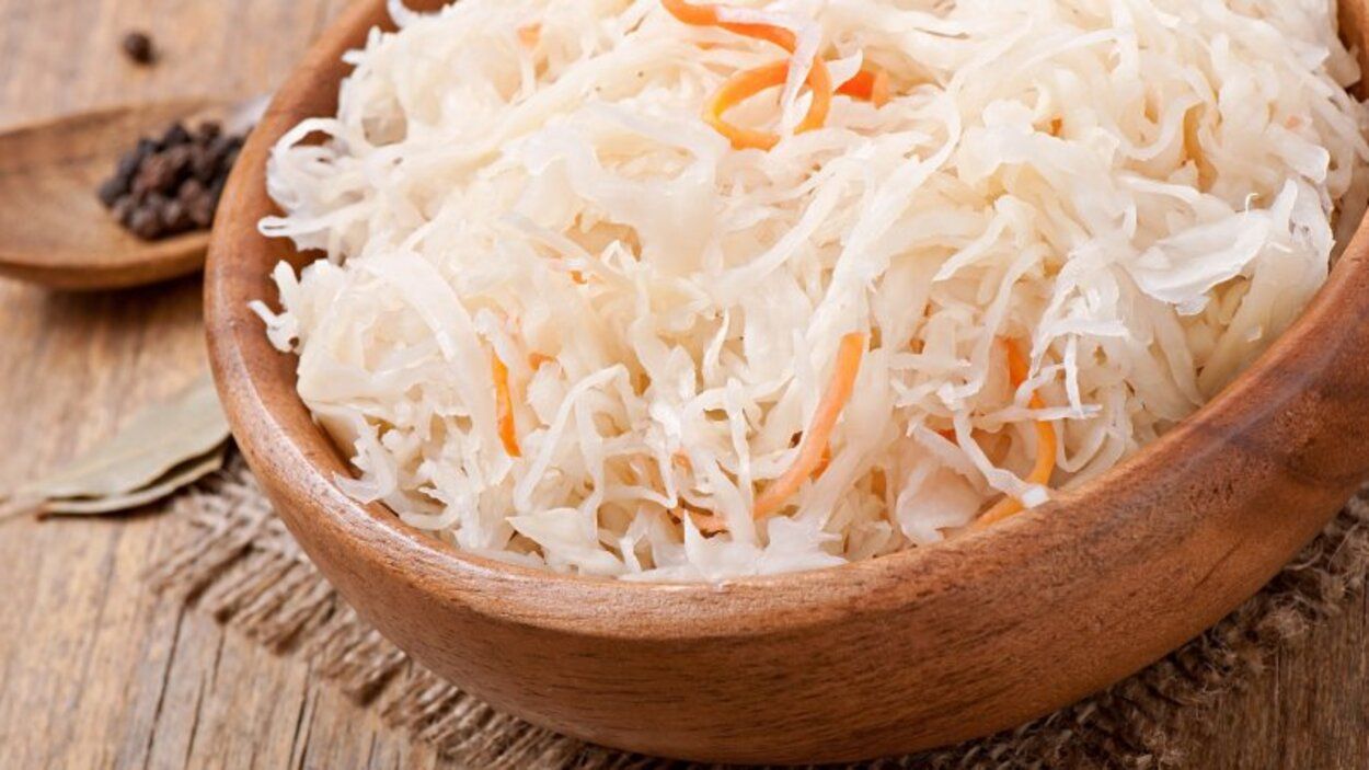 Квашена капуста - приготуйте просто і швидко - перевірений рецепт - Новини Смачно Квашена капуста - приготуйте просто і швидко - перевірений рецепт - Новини Смачно