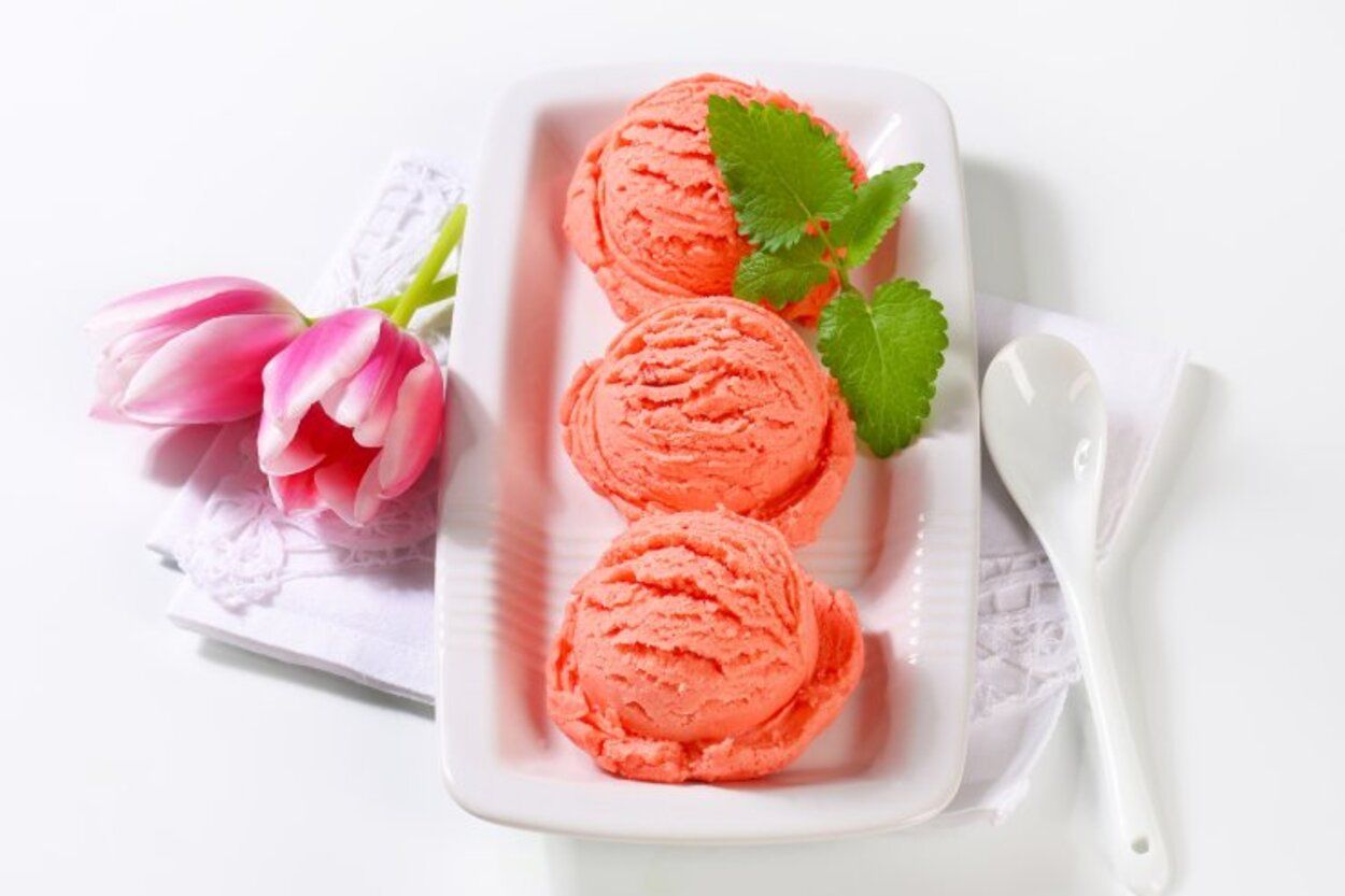 Домашнє морозиво - приготуйте з кавуна та ягід - покроковий рецепт - Новини Смачно Домашнє морозиво - приготуйте з кавуна та ягід - покроковий рецепт - Новини Смачно