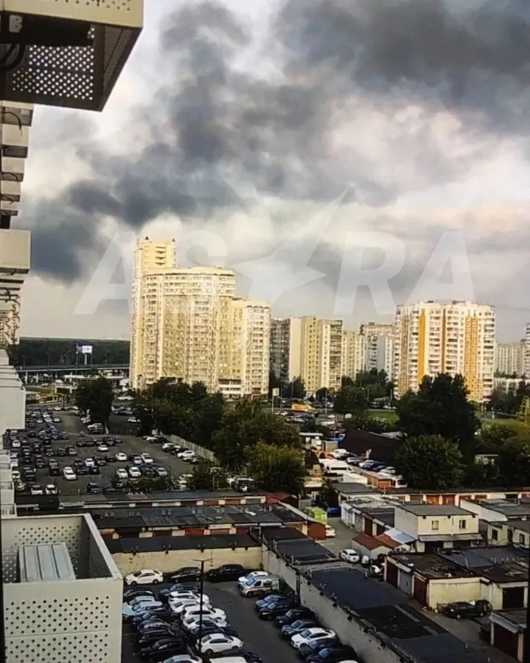 Вночі Росію атакували безпілотники — горять Московський НПЗ та електростанція - фото 2