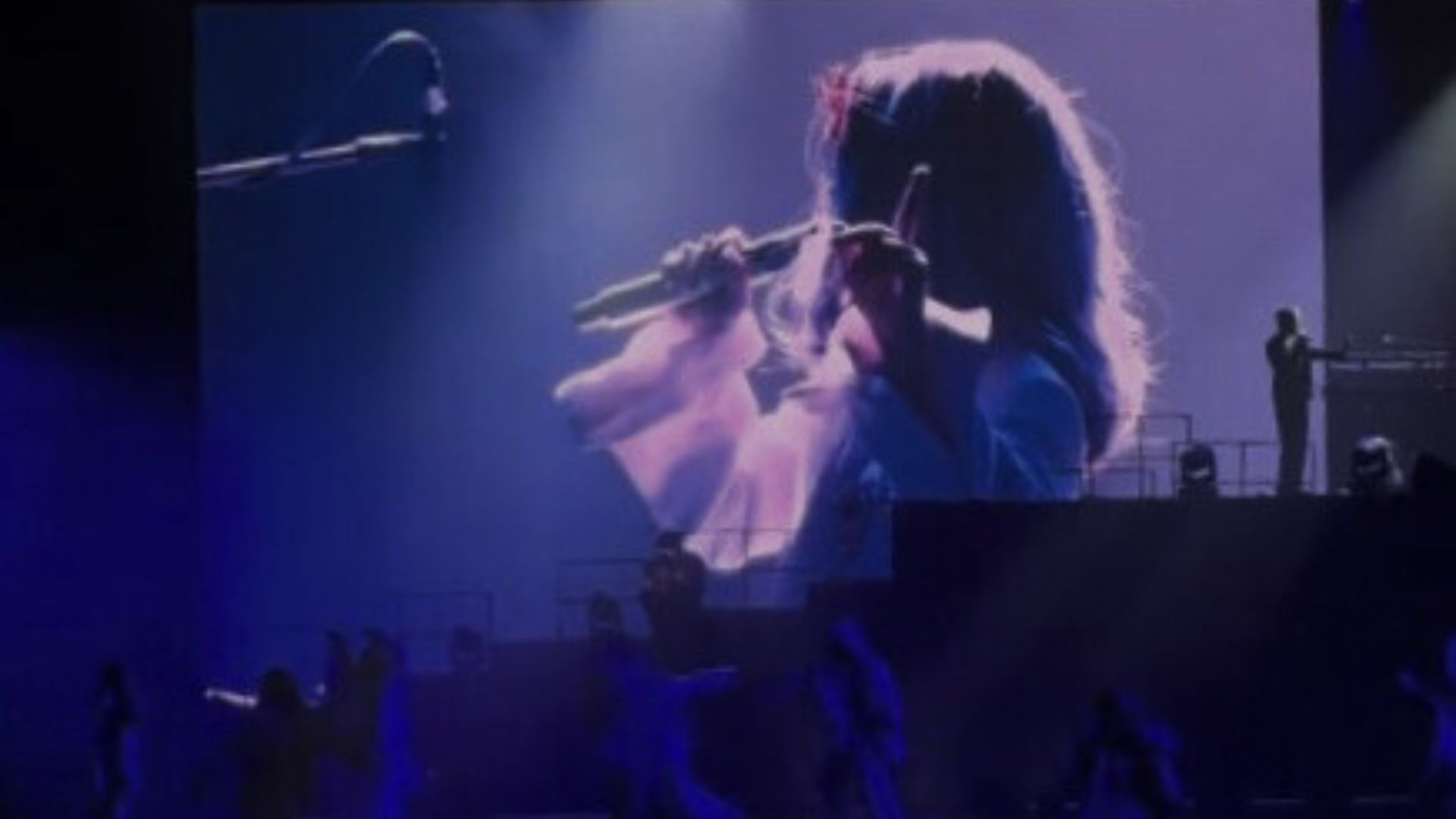 Klavdia Petrivna и OSTY вместе спели на концерте - видео - Show24 Klavdia Petrivna и OSTY вместе спели на концерте - видео - Show24