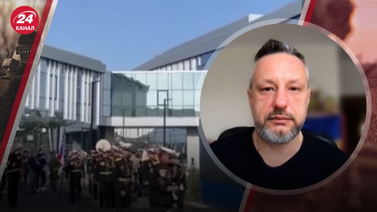Андрющенко рассказал об учениях в оккупированном Мариуполе Андрющенко рассказал об учениях в оккупированном Мариуполе