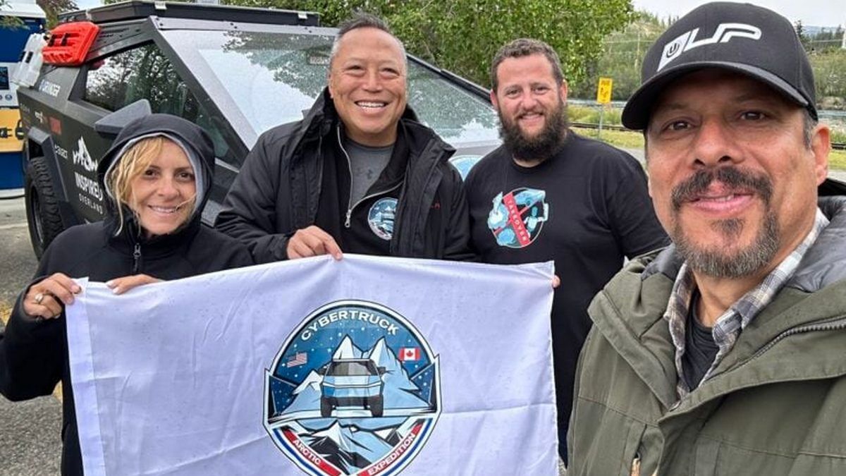 Cybertruck – не лучший вариант для дальнего путешествия на север Cybertruck – не лучший вариант для дальнего путешествия на север