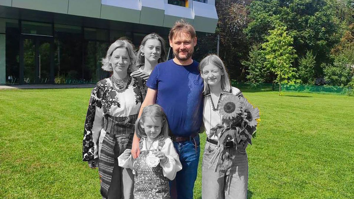 Близькі Базилевичів згадують перші хвилини після вибухів у Львові Близькі Базилевичів згадують перші хвилини після вибухів у Львові