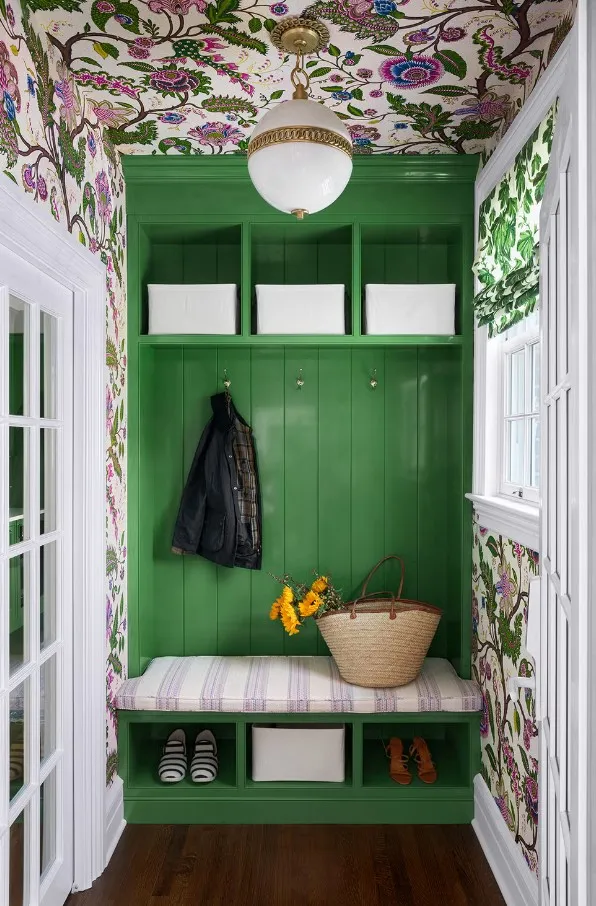 Стелю можна цікаво обіграти Стелю можна цікаво обіграти