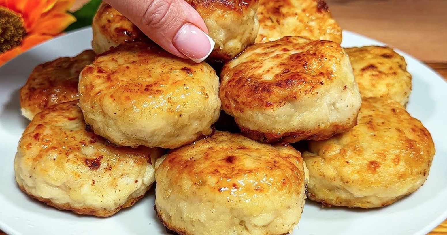 Куриные котлетки с сыром Куриные котлетки с сыром