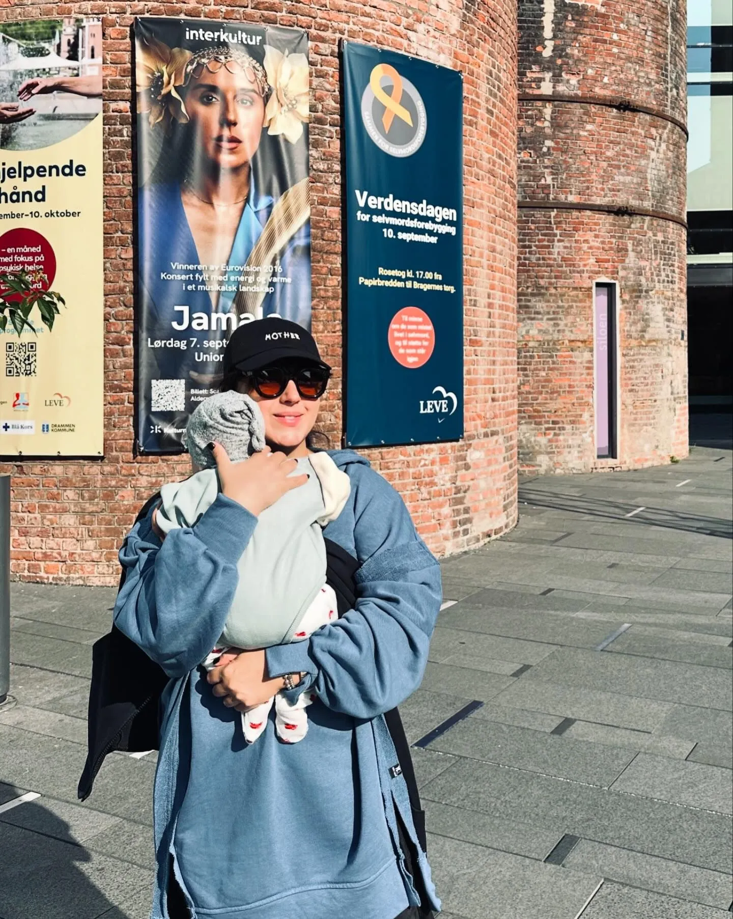 Джамала вместе с трехмесячным сыном Джамала вместе с трехмесячным сыном