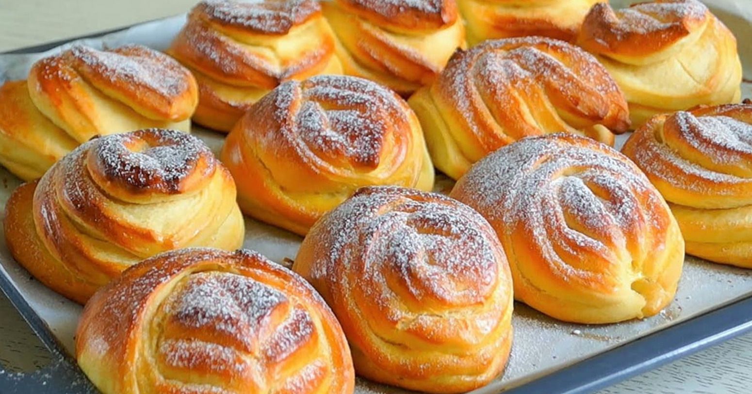 Готуємо ароматні булочки до чаю Готуємо ароматні булочки до чаю