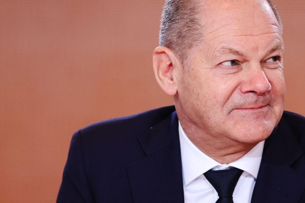 Шольц має мирний план закінчення війни в Україні Шольц має мирний план закінчення війни в Україні