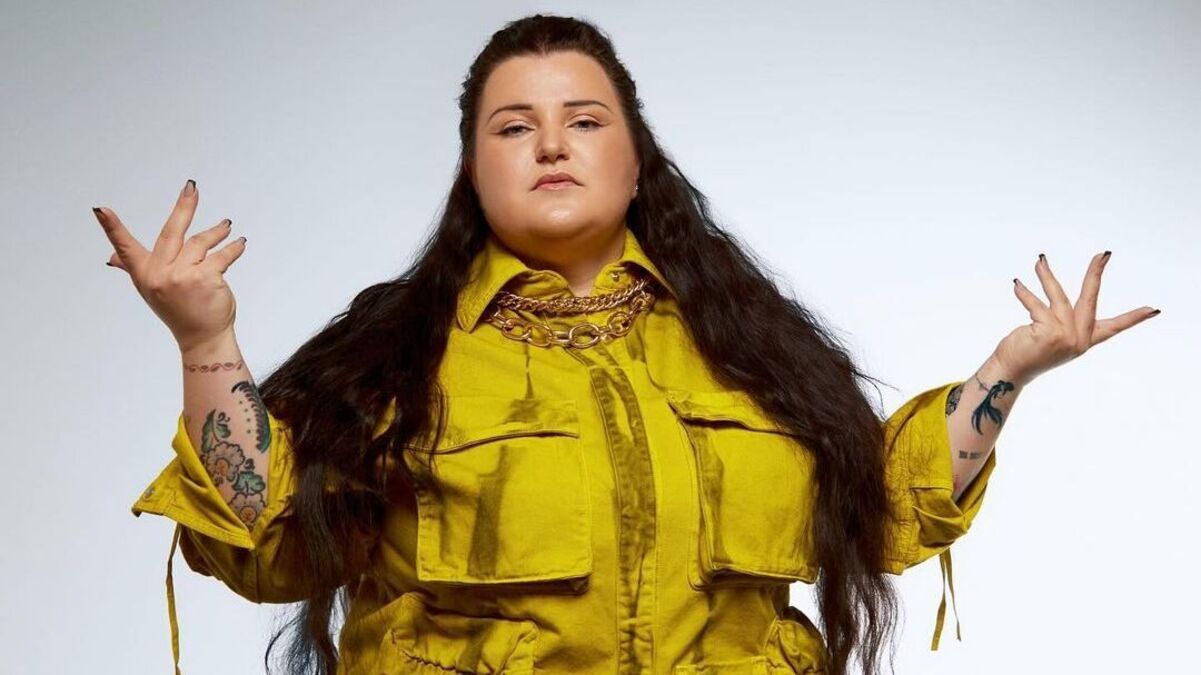 Alyona Alyona Alyona Alyona