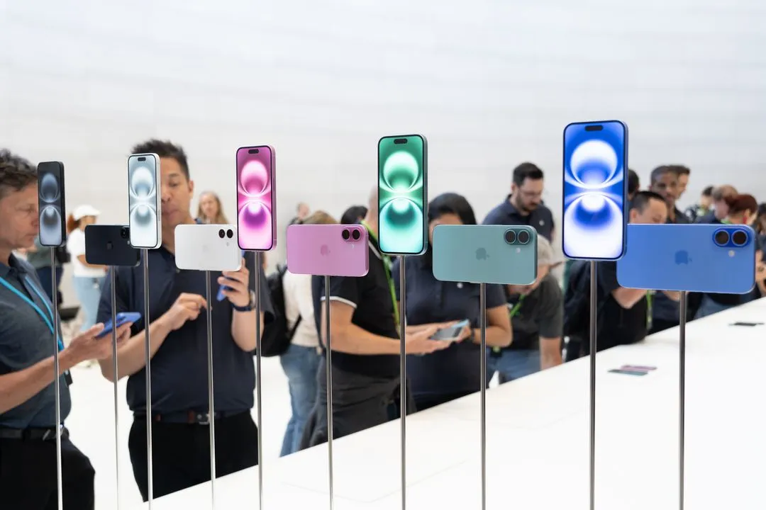 Линейка iPhone 16 Линейка iPhone 16