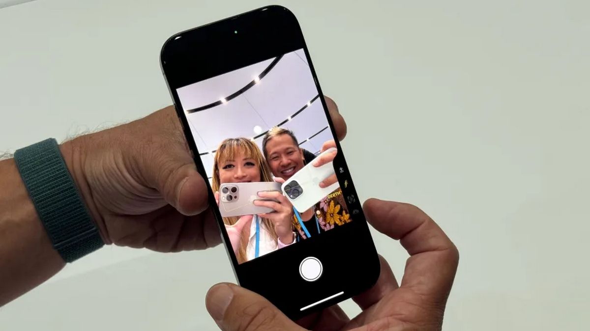 Apple добавила новую кнопку Camera Control в iPhone 16 Pro – как она работает Apple добавила новую кнопку Camera Control в iPhone 16 Pro – как она работает