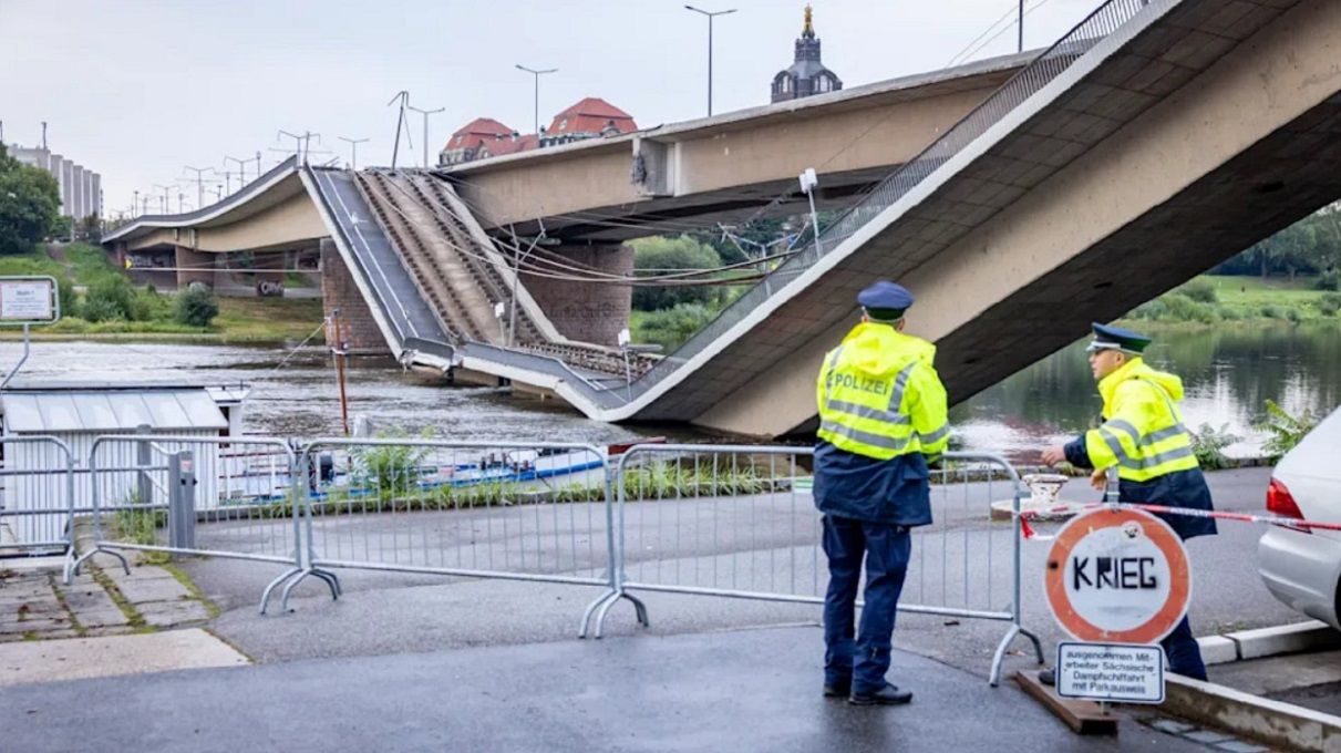 У Дрездені обвалився міст У Дрездені обвалився міст