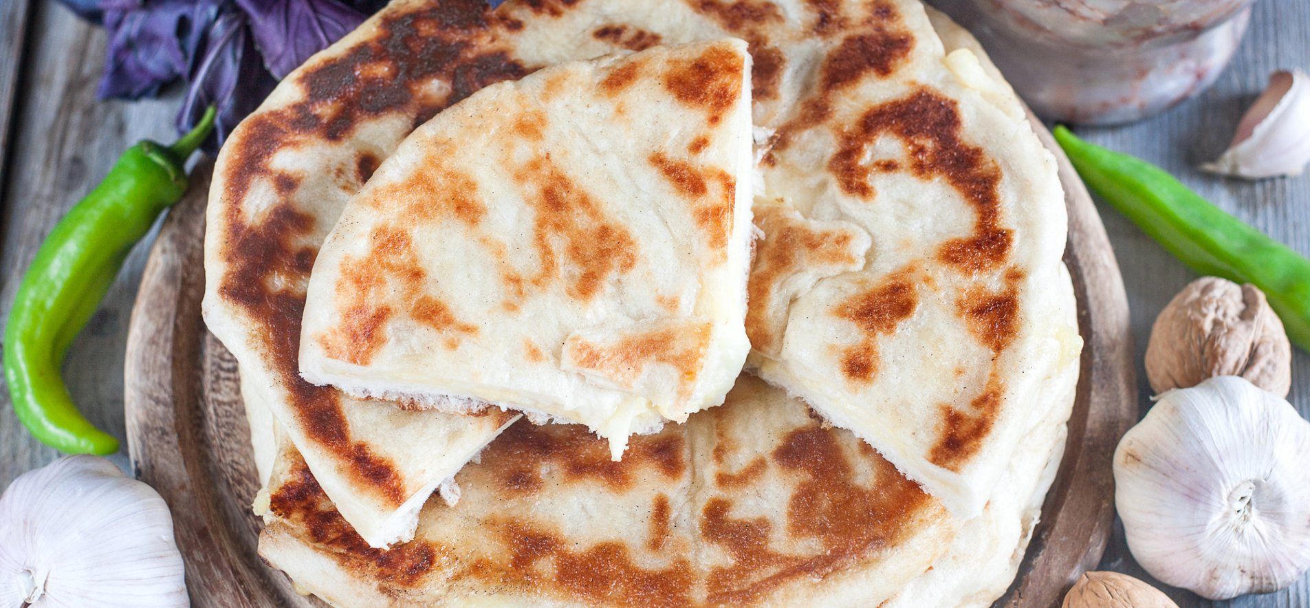 Хачапури из лаваша - приготовьте за 10 минут - пошаговый рецепт - Новости Вкусно Хачапури из лаваша - приготовьте за 10 минут - пошаговый рецепт - Новости Вкусно