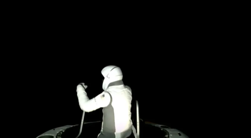 Сара Гілліс Сара Гілліс