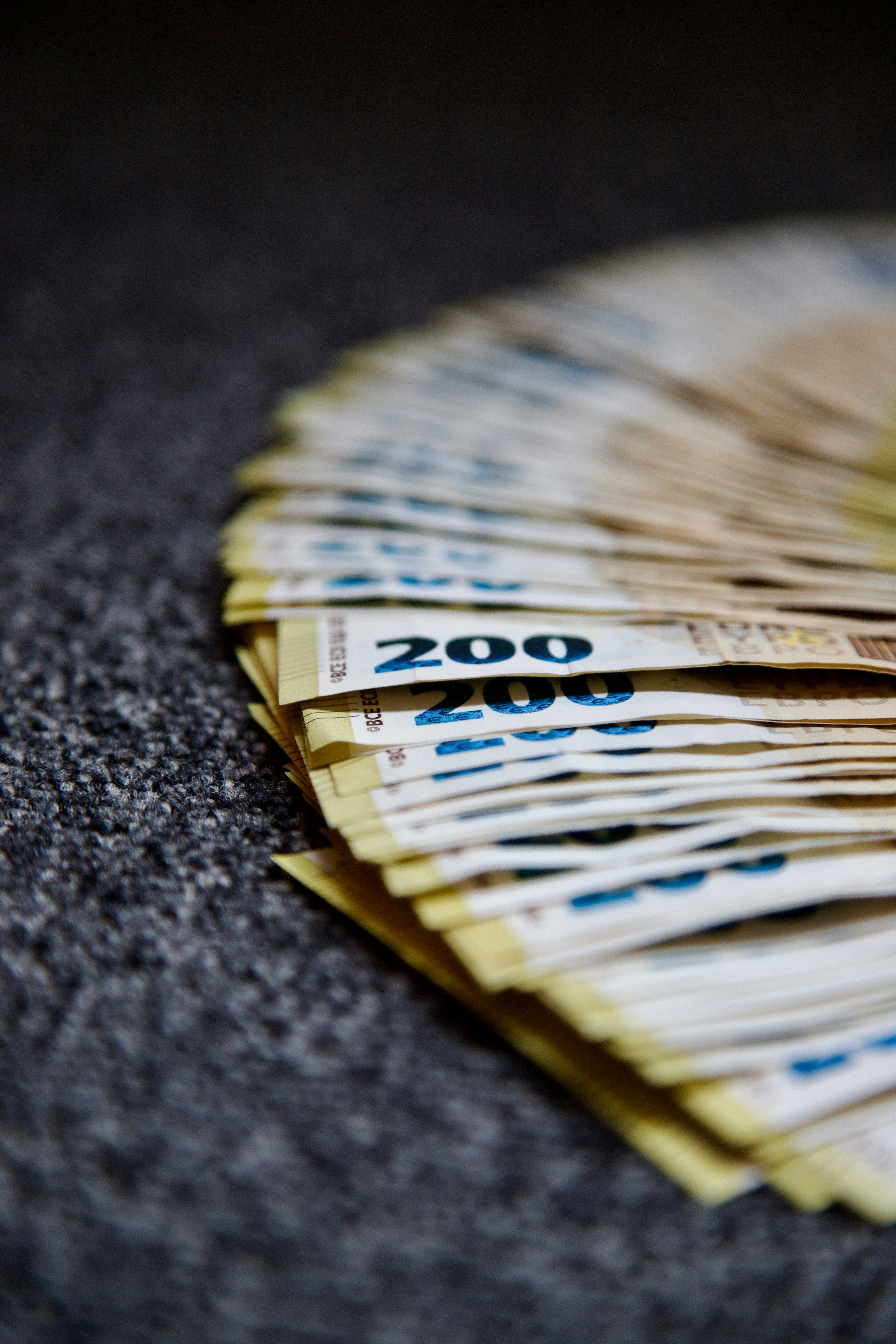 Скільки грошей треба мати з собою при перетині польського кордону Скільки грошей треба мати з собою при перетині польського кордону