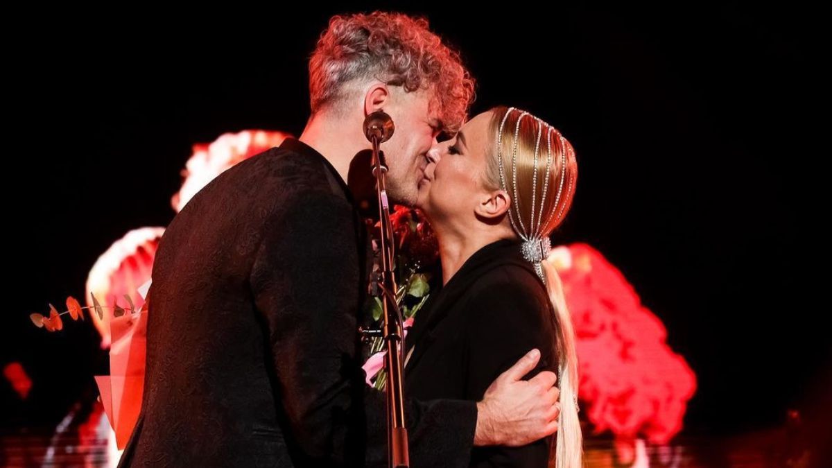 Тоня Матвиенко вместе с мужем отправились за границу: редкие романтические фото пары - Show24 Тоня Матвиенко вместе с мужем отправились за границу: редкие романтические фото пары - Show24