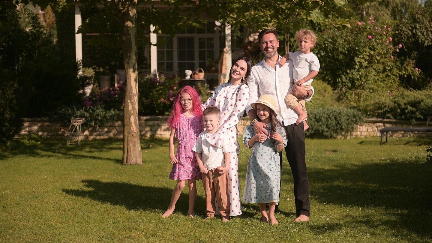 Тимур Мирошниченко с семьей Тимур Мирошниченко с семьей