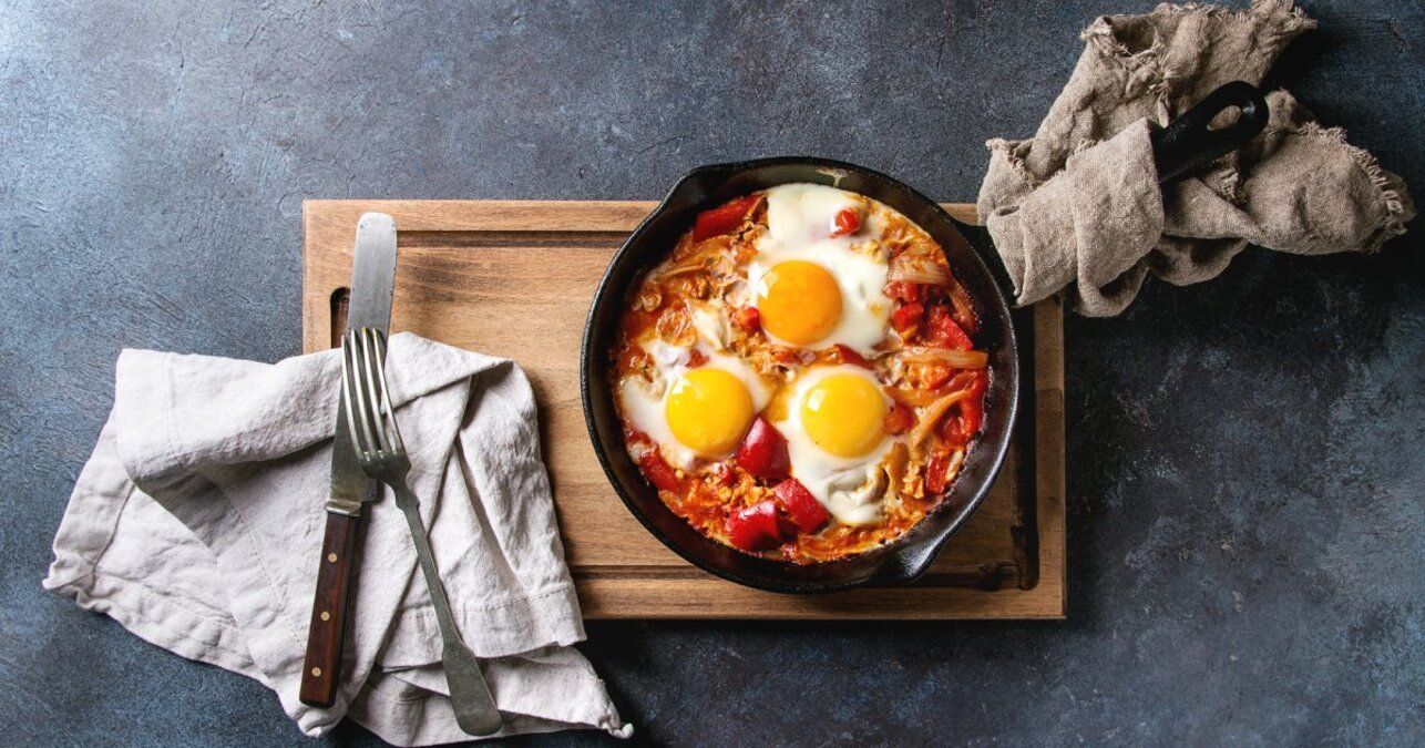 Как готовить шакшуку - проверенный пошаговый рецепт - Новости Вкусно Как готовить шакшуку - проверенный пошаговый рецепт - Новости Вкусно