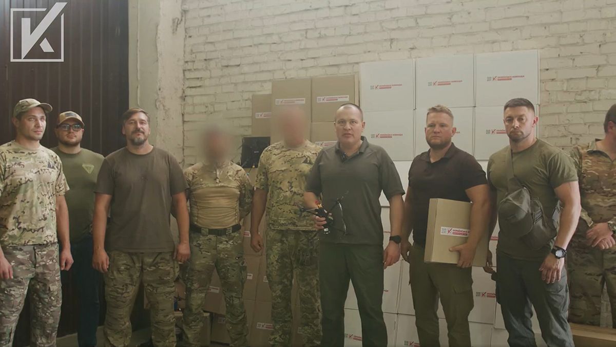 Бійці підрозділу Kraken отримали допомогу від "Української команди" Бійці підрозділу Kraken отримали допомогу від "Української команди"