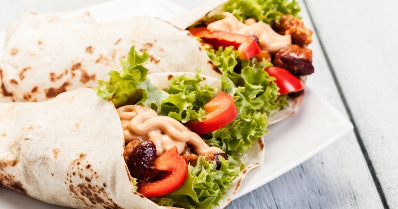 Домашняя шаурма с курицей - приготовьте быстро и просто - пошаговый рецепт - Новости Вкусно Домашняя шаурма с курицей - приготовьте быстро и просто - пошаговый рецепт - Новости Вкусно