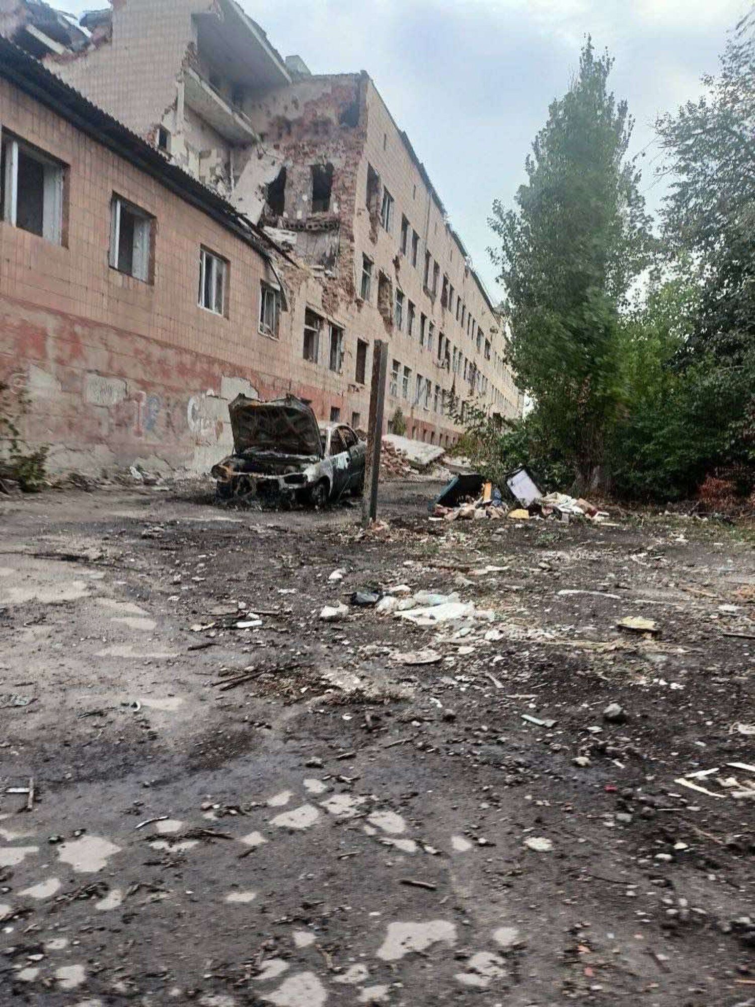 Силы сопротивления уничтожили автомобиль офицера ВС России в Мариуполе - 24 Канал Силы сопротивления уничтожили автомобиль офицера ВС России в Мариуполе - 24 Канал