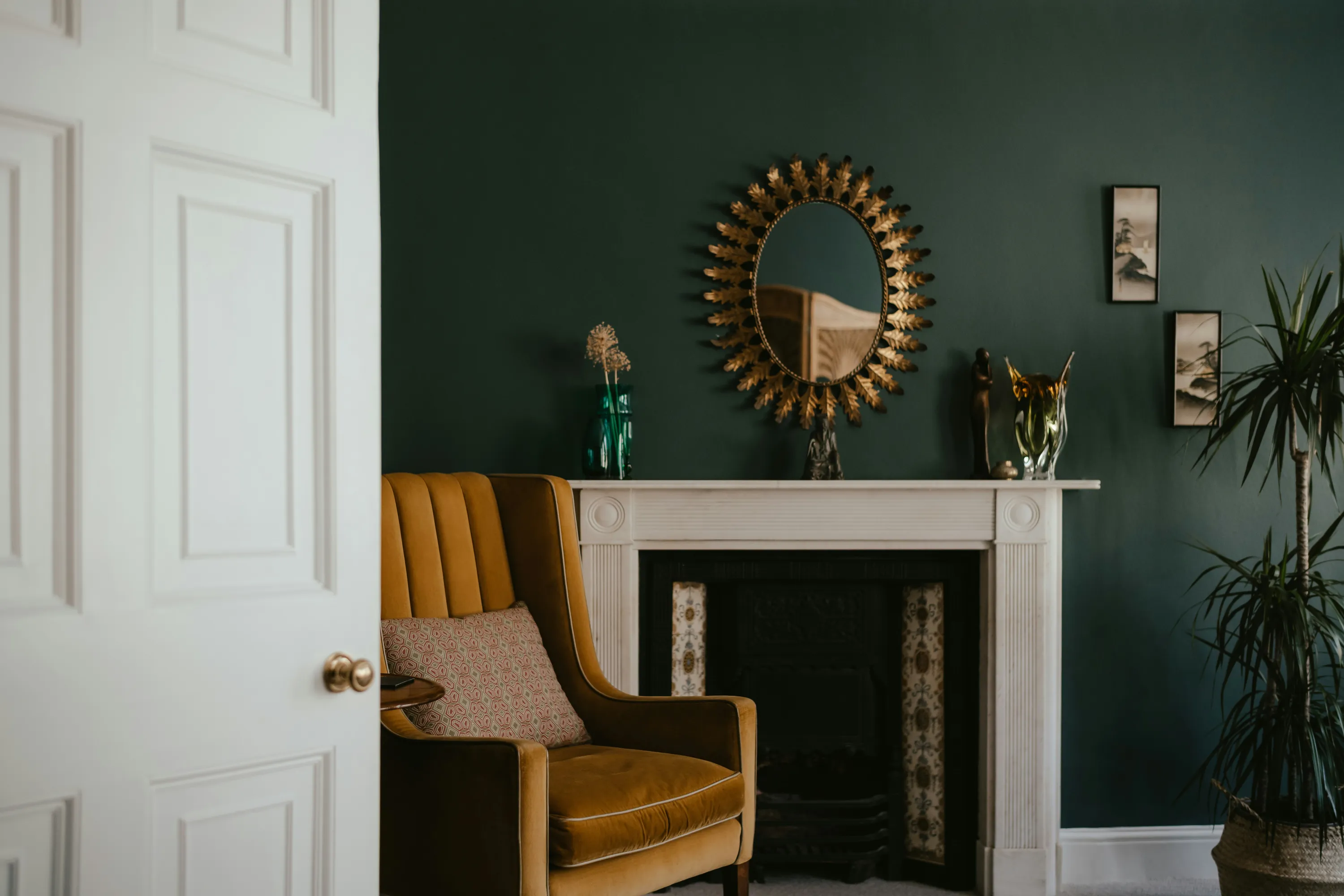 Зеркала не должны быть предметом декора