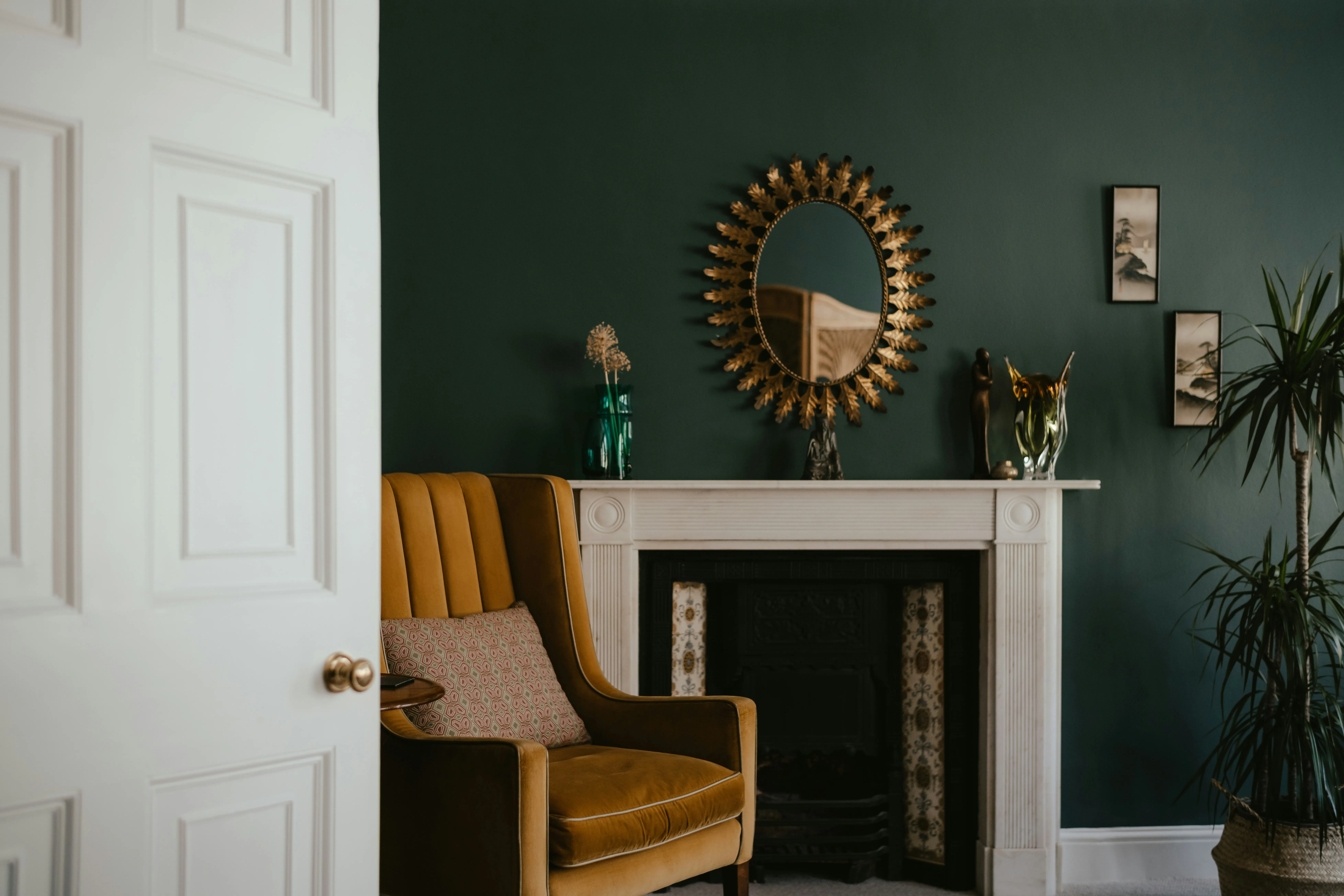 Дзерколи не повинно бути предметом декору Дзерколи не повинно бути предметом декору