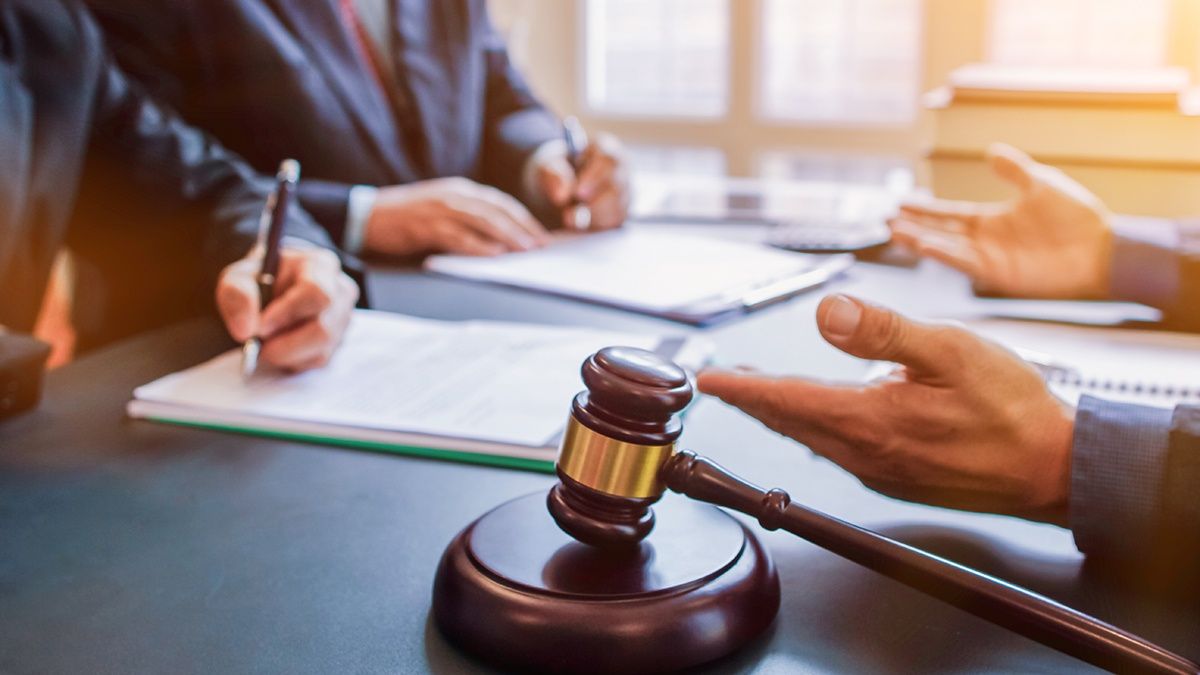 Юристы сомневаются в качестве и достоверности этого анализа Юристы сомневаются в качестве и достоверности этого анализа