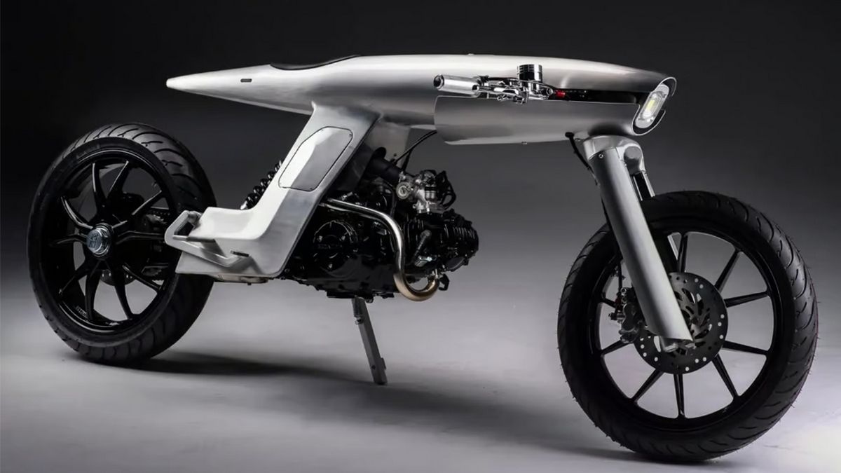 EVE Odyssey V2 – мотоцикл з особливим дизайном, що нагадує ракету EVE Odyssey V2 – мотоцикл з особливим дизайном, що нагадує ракету