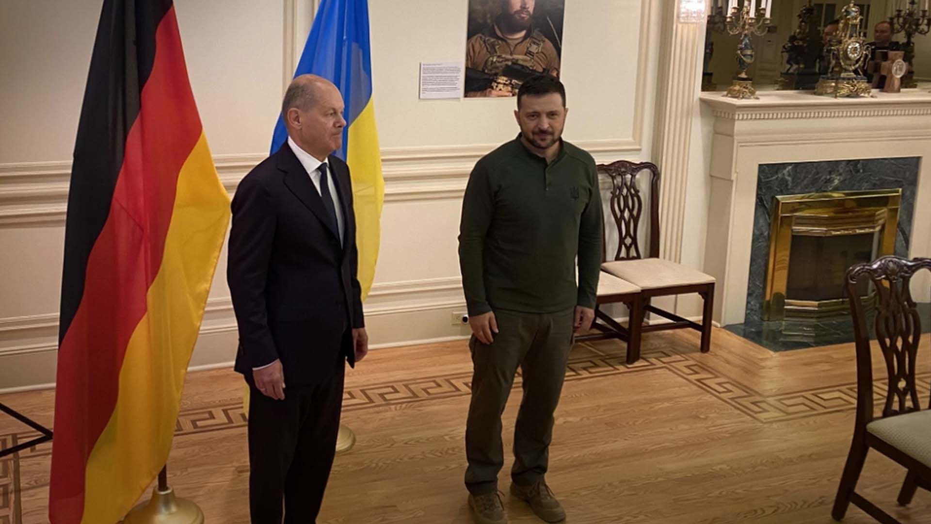 Зеленский встретился с Шольцем в Нью-Йорке - 24 Канал Зеленский встретился с Шольцем в Нью-Йорке - 24 Канал