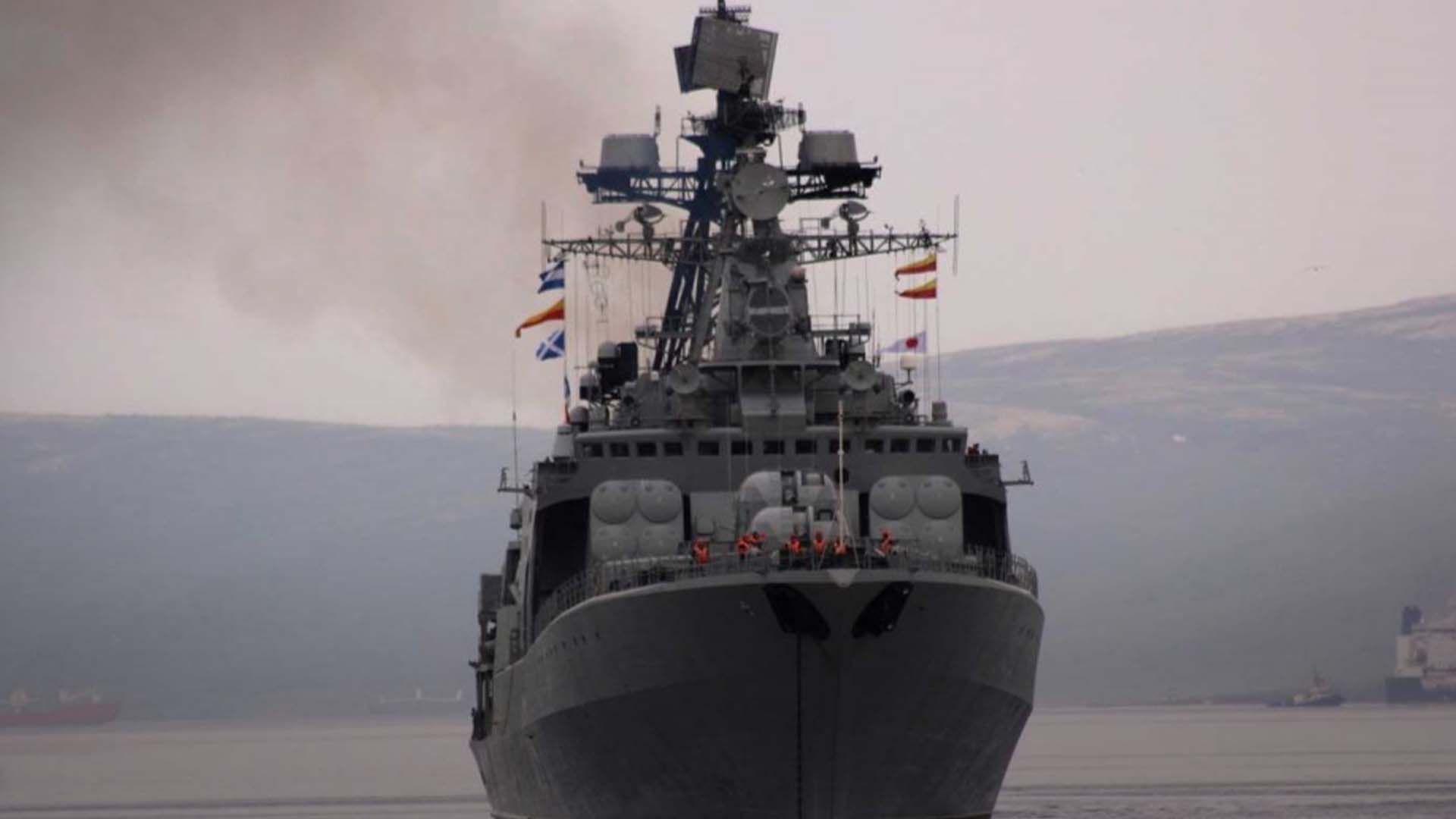 Российский эсминец выстрелил неподалеку от рыболовецкой лодки из Норвегии Российский эсминец выстрелил неподалеку от рыболовецкой лодки из Норвегии