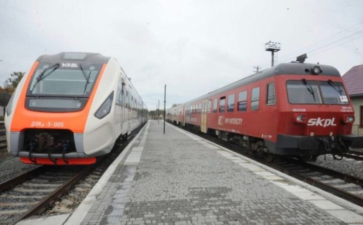 УЗ відновлює продаж квитків на потяг Львів – Варшава УЗ відновлює продаж квитків на потяг Львів – Варшава