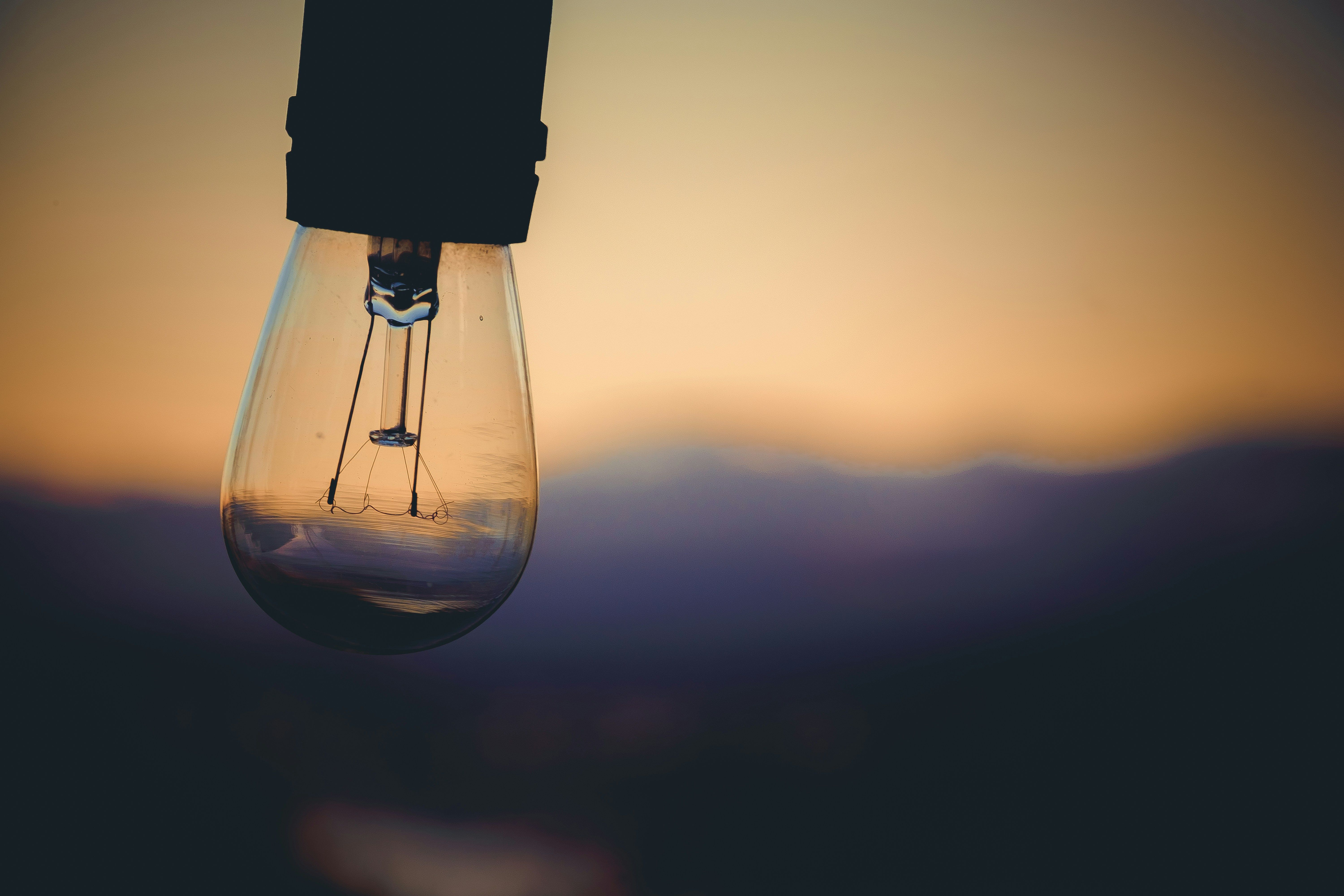 Підвищення тарифів на світло Підвищення тарифів на світло