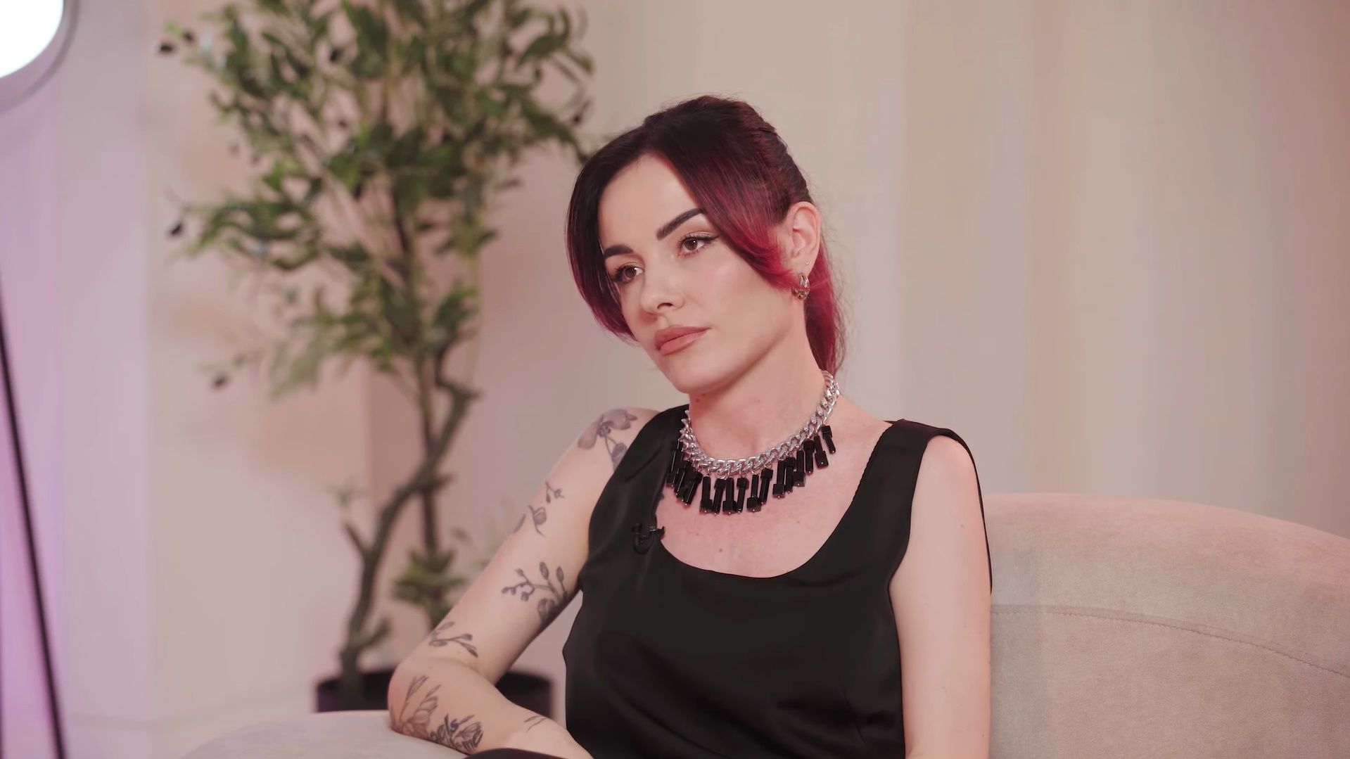 MamaRika рассказала, почему сделала маммопластику и какую еще операцию перенесла - Show24 MamaRika рассказала, почему сделала маммопластику и какую еще операцию перенесла - Show24